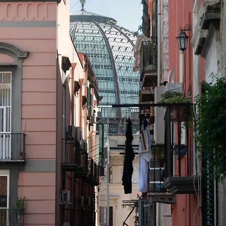 Oda ve Kahvaltı Lostnaples Napoli